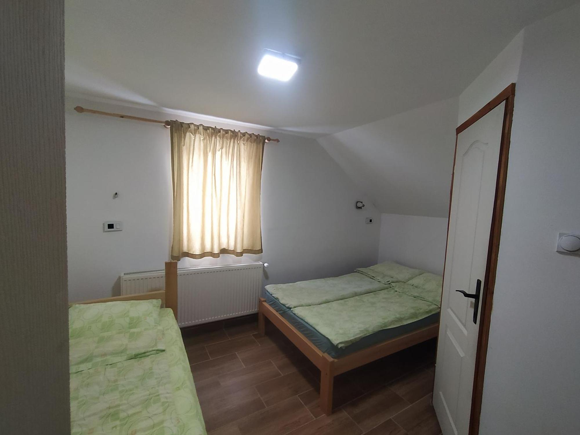 Domacinstvo Kod Gere Bed and Breakfast Crni Vrh Rum bild